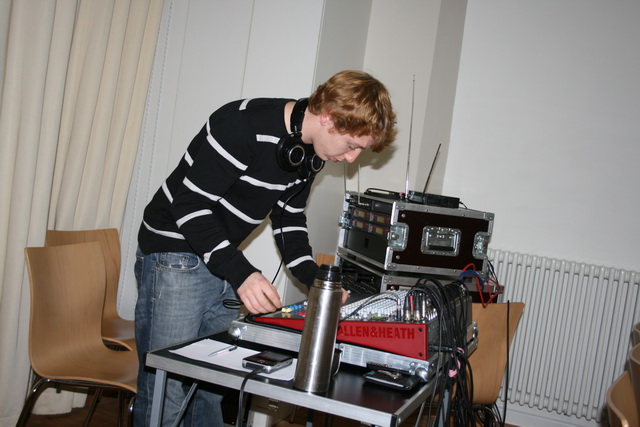 gal/2010/2010 Saitentwist Haus Fuhr Werden 4.12.Rotnasen und Gluehwangen/2010 Saitentwist Haus Fuhr Werden 4.12. Rotwangen u Gluehnasen 004.jpg